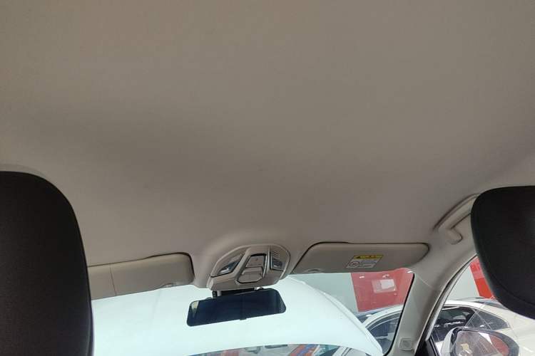 Used Wuling Xingguang 2023 70 Standard Edition Headliner