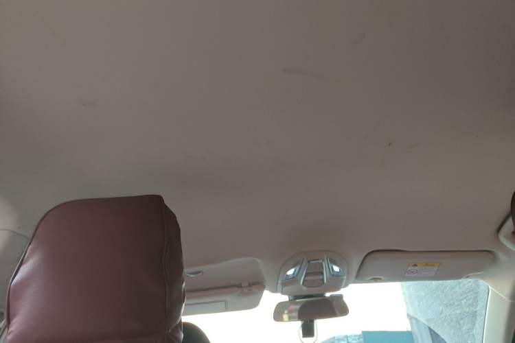 Used Wuling Xingguang 2023 150 Advanced Edition Headliner