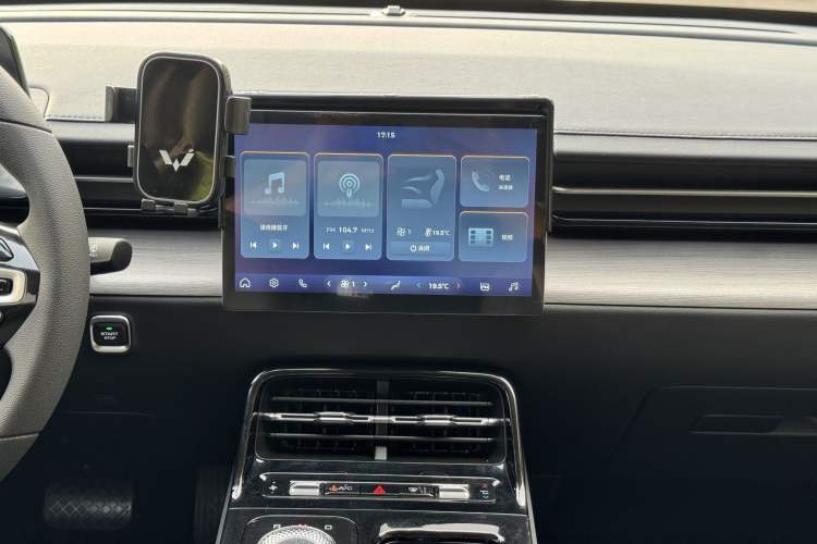 Used Wuling Xingguang 2023 70 Standard Edition Interior 2