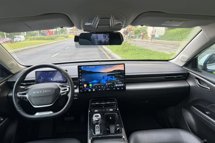 Used Wuling Xingguang 2023 150 Advanced Edition Interior 4
