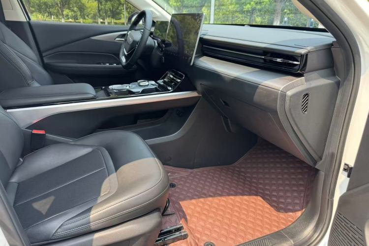 Used Wuling Xingguang 2023 150 Advanced Edition Interior 6