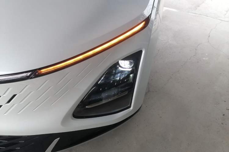 Used Wuling Xingguang 2023 70 Standard Edition Left Front Headlight