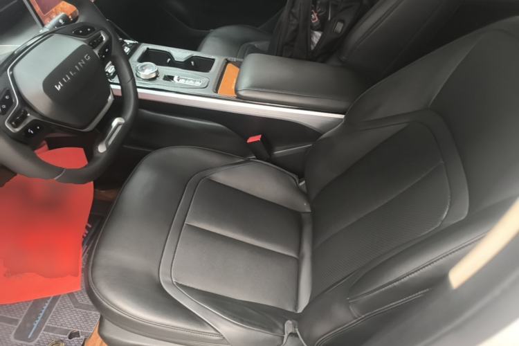 Used Wuling Xingguang 2023 150 Advanced Edition Left Front Seat