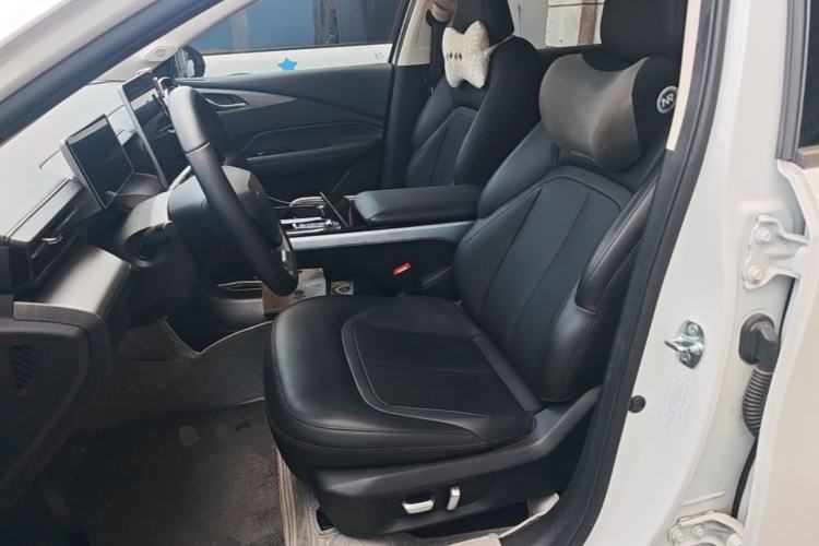 Used Wuling Xingguang 2023 150 Advanced Edition Left Front Seat