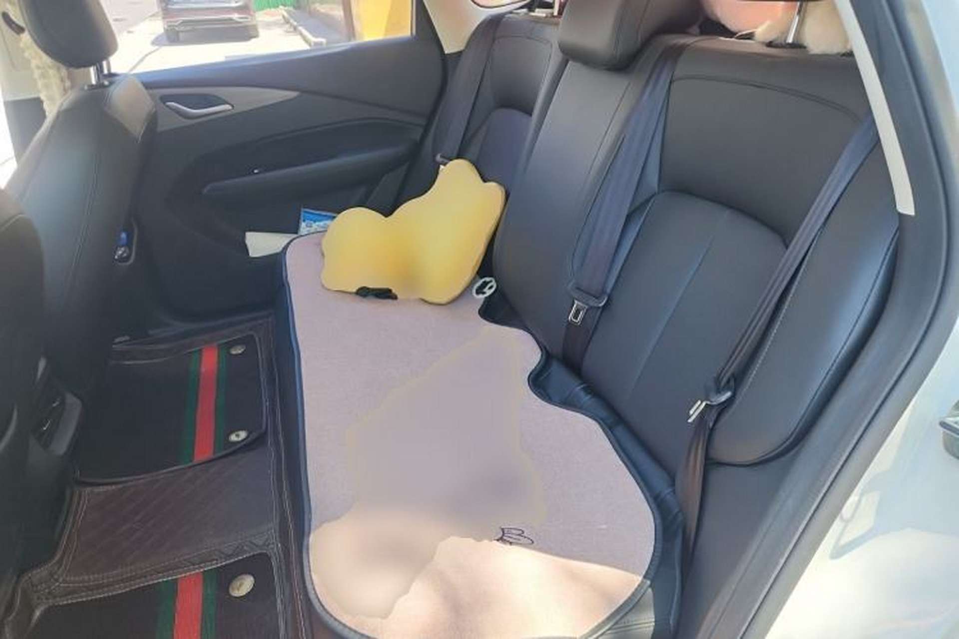 Used Wuling Xingguang 2023 150 Advanced Edition Left Rear Seat