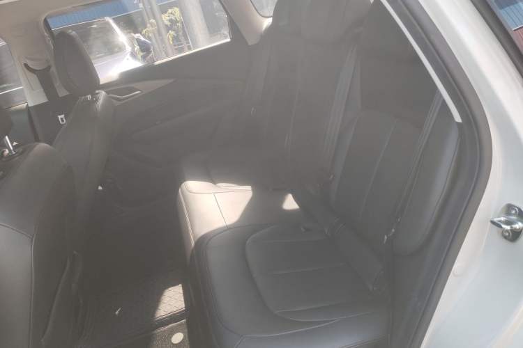 Used Wuling Xingguang 2023 150 Advanced Edition Left Rear Seat