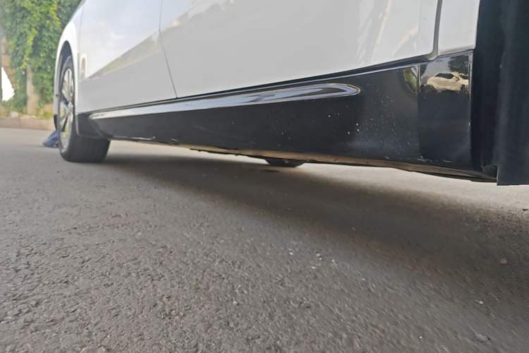 Used Wuling Xingguang 2023 70 Standard Edition Left Side Sill