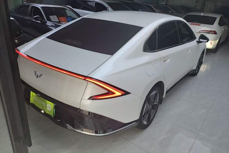 Used Wuling Xingguang 2023 150 Advanced Edition Rear Right 45 Deg
