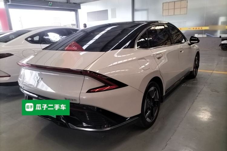 Used Wuling Xingguang 2023 150 Advanced Edition Rear Right 45 Deg