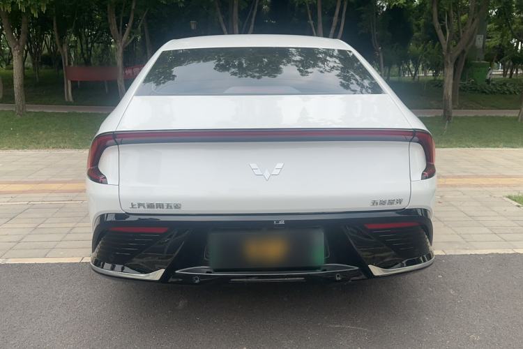 Used Wuling Xingguang 2023 70 Standard Edition Rear