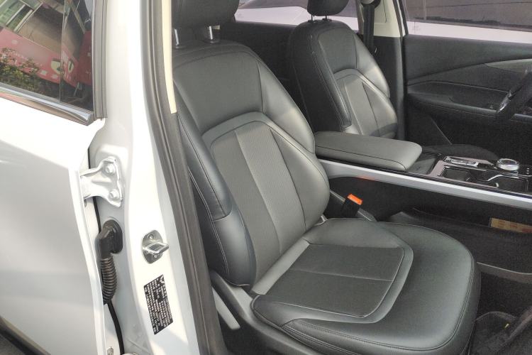 Used Wuling Xingguang 2023 150 Advanced Edition Right Front Seat