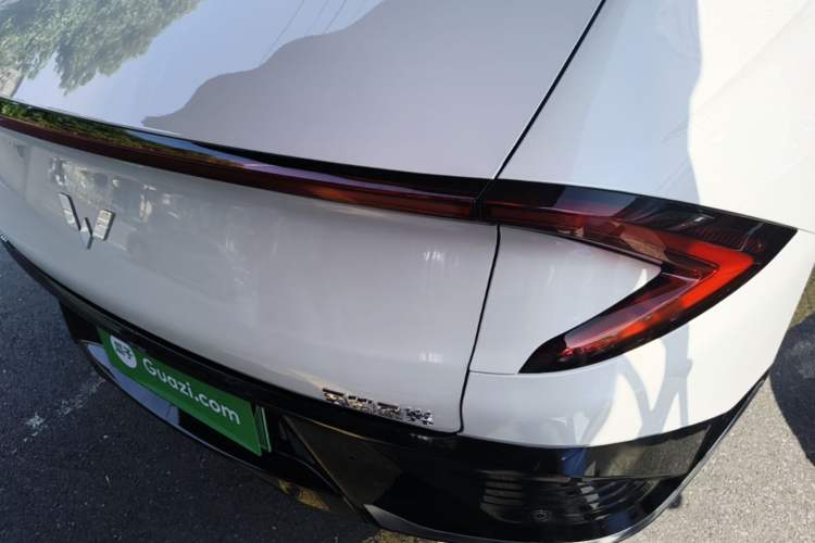 Used Wuling Xingguang 2023 70 Standard Edition Right Rear Taillight