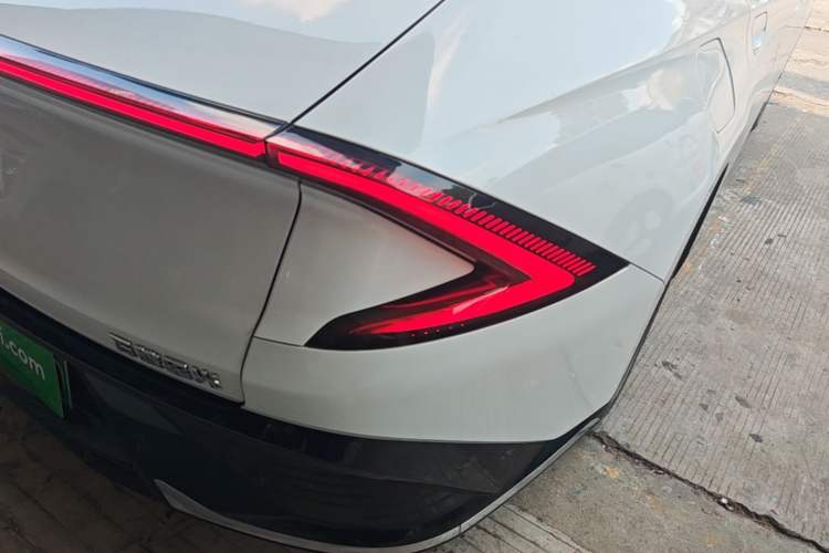 Used Wuling Xingguang 2023 150 Advanced Edition Right Rear Taillight
