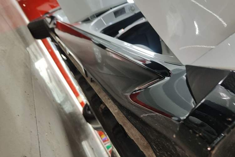 Used Wuling Xingguang 2023 70 Standard Edition Right Side Sill