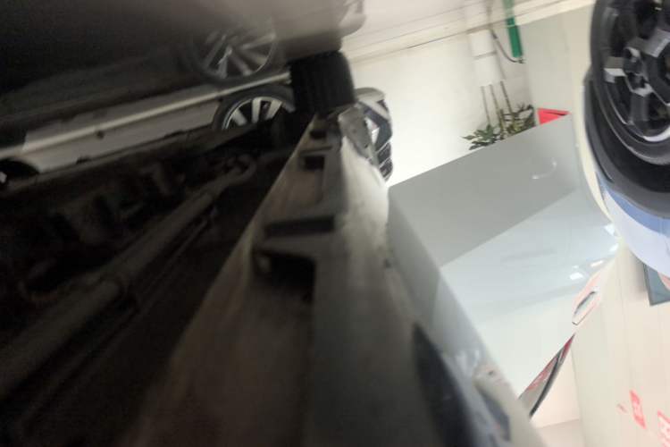 Used Wuling Xingguang 2023 150 Advanced Edition Right Side Sill