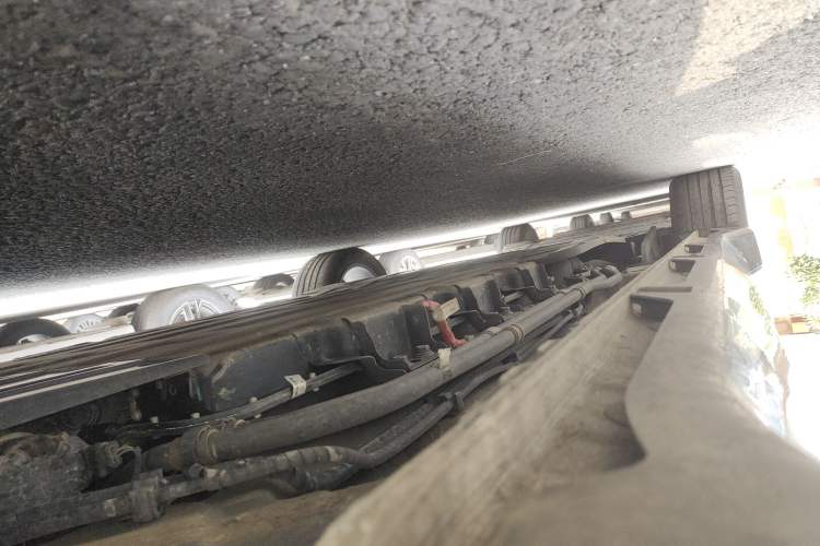 Used Wuling Xingguang 2023 150 Advanced Edition Right Side Sill