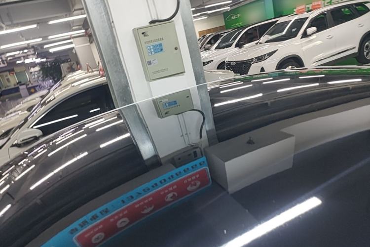 Used Wuling Xingguang 2023 150 Advanced Edition Roof