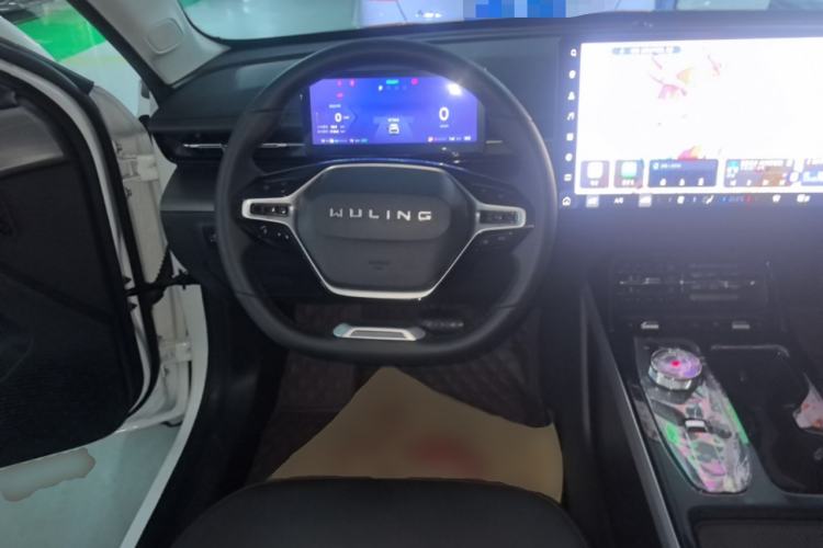 Used Wuling Xingguang 2023 150 Advanced Edition Steering Wheel