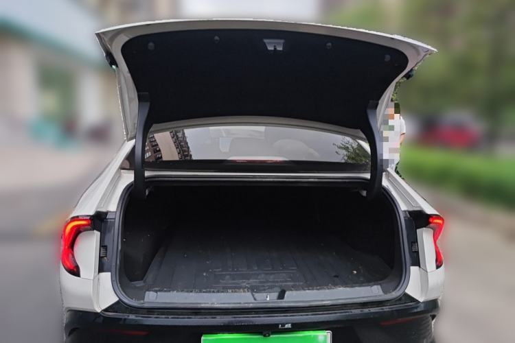 Used Wuling Xingguang 2023 150 Advanced Edition Trunk