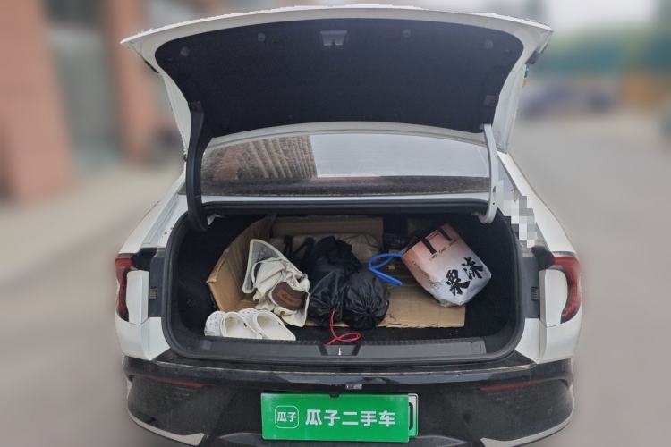 Used Wuling Xingguang 2023 150 Advanced Edition Trunk