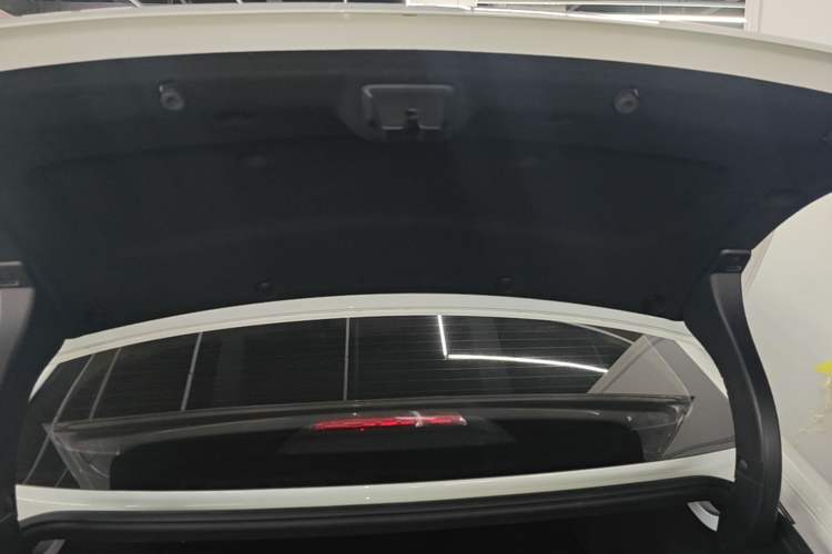 Used Wuling Xingguang 2023 150 Advanced Edition Trunk