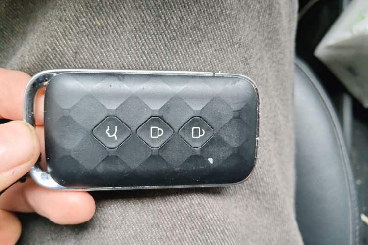 Used Wuling Xingguang 2023 150 Advanced Edition Vehicle Key