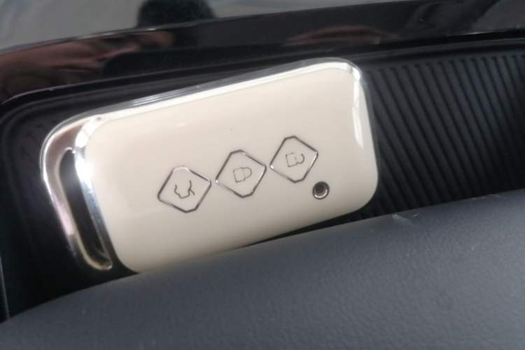 Used Wuling Xingguang 2023 70 Standard Edition Vehicle Key