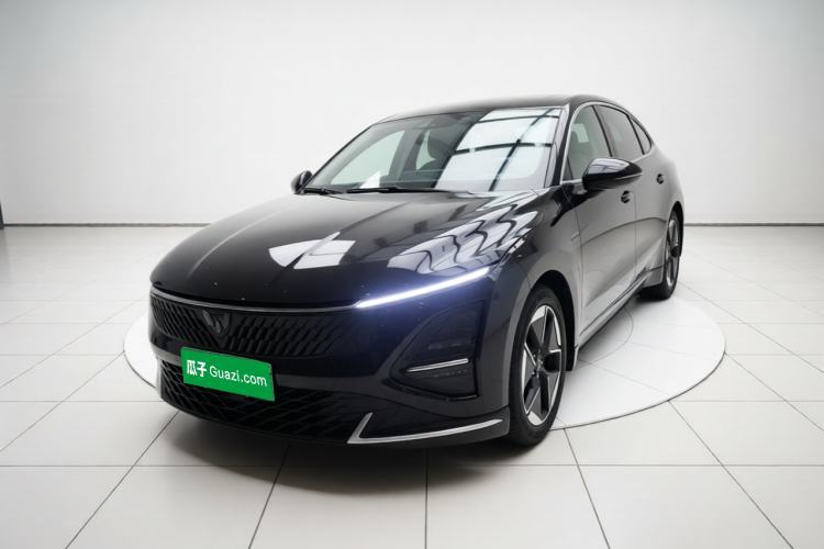 Wuling Xingguang 2024 Co-Creation Edition 150 Flagship Model с пробегом Guazi used car, China used car export, Used car for sale, Used cars, Cheapest cars for sale