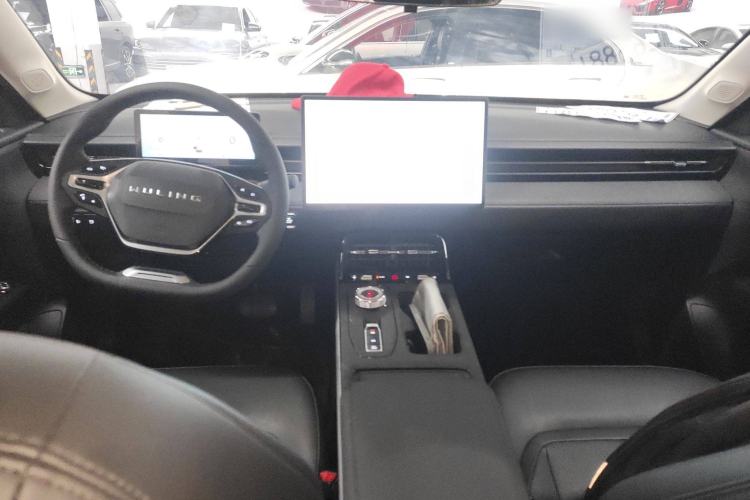 Used Wuling Xingguang 2024 Co-Creation Edition 150 Flagship Model Center Console