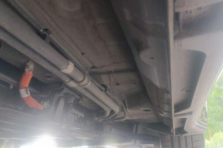 Used Wuling Xingguang 2024 Co-creation Edition 150 Standard Model Chassis Front Right