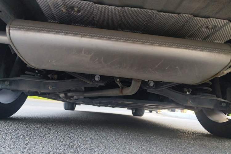 Used Wuling Xingguang 2024 Co-Creation Edition 150 Flagship Model Chassis Rear