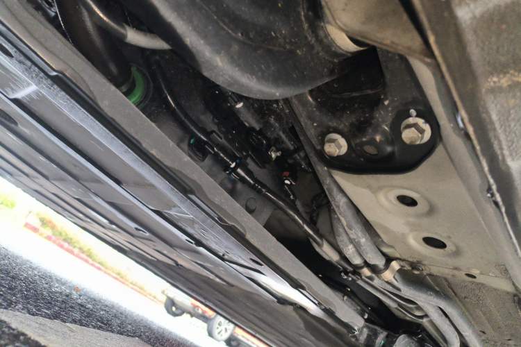 Used Wuling Xingguang 2024 Co-Creation Edition 150 Advanced Model Chassis Rear Right