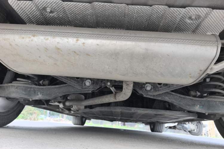 Used Wuling Xingguang 2024 Co-Creation Edition 150 Flagship Model Chassis Rear