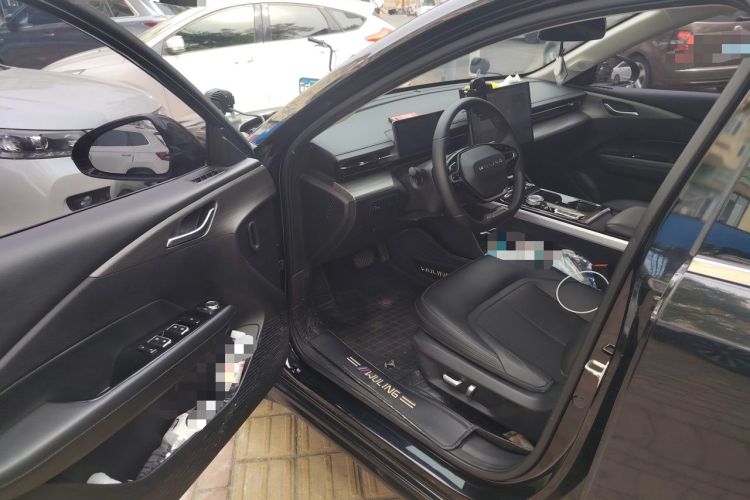 Used Wuling Xingguang 2024 Co-Creation Edition 510 Advanced Model Driver Seat