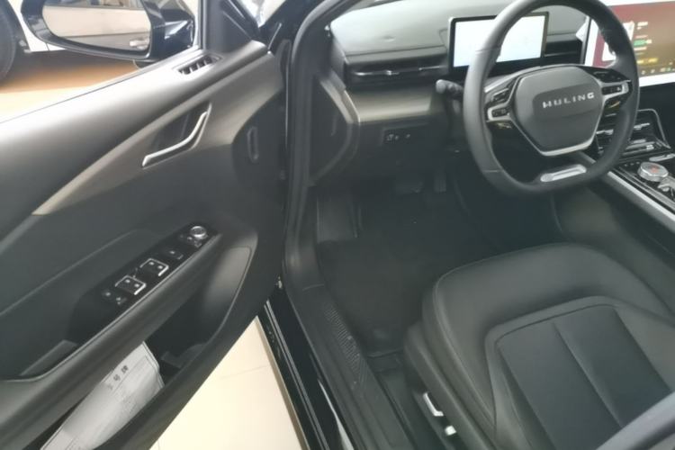 Used Wuling Xingguang 2024 Co-Creation Edition 150 Flagship Model Driver Seat