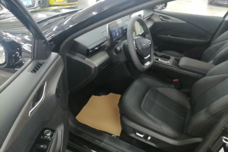 Used Wuling Xingguang 2024 Co-Creation Edition 70 Standard Model Driver Seat