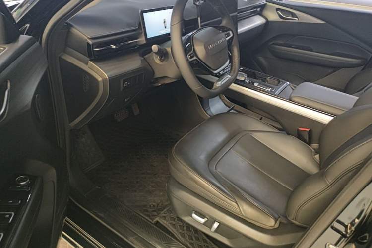 Used Wuling Xingguang 2024 Co-Creation Edition 510 Advanced Model Driver Seat