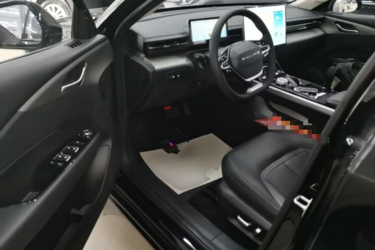 Used Wuling Xingguang 2024 Co-Creation Edition 150 Flagship Model Driver Seat