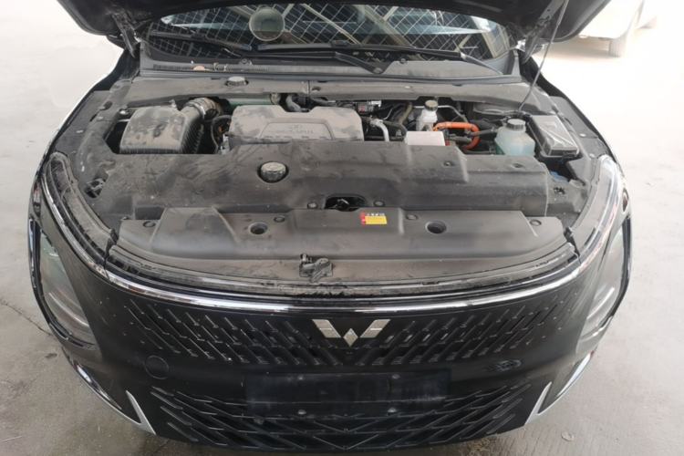 Used Wuling Xingguang 2024 Co-Creation Edition 70 Standard Model Engine Bay