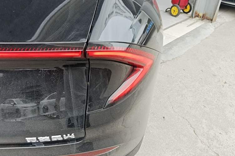 Used Wuling Xingguang 2024 Co-Creation Edition 510 Advanced Model Exterior 3