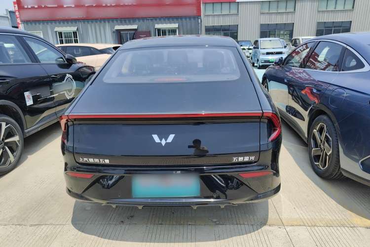 Used Wuling Xingguang 2024 Co-Creation Edition 510 Advanced Model Exterior 4