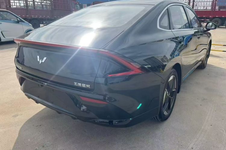 Used Wuling Xingguang 2024 Co-Creation Edition 510 Advanced Model Exterior 5
