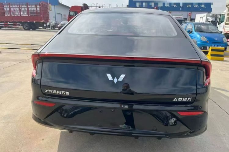 Used Wuling Xingguang 2024 Co-Creation Edition 510 Advanced Model Exterior 7