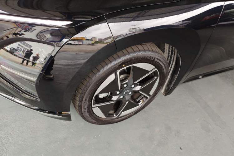 Used Wuling Xingguang 2024 Co-Creation Edition 150 Advanced Model Exterior 7