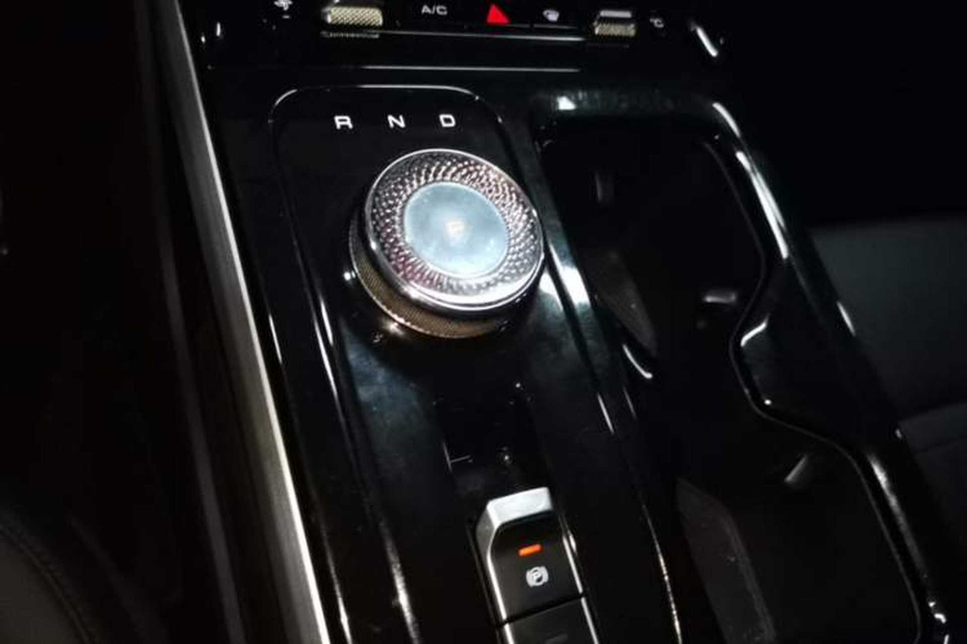 Used Wuling Xingguang 2024 Co-Creation Edition 510 Advanced Model Gear Lever