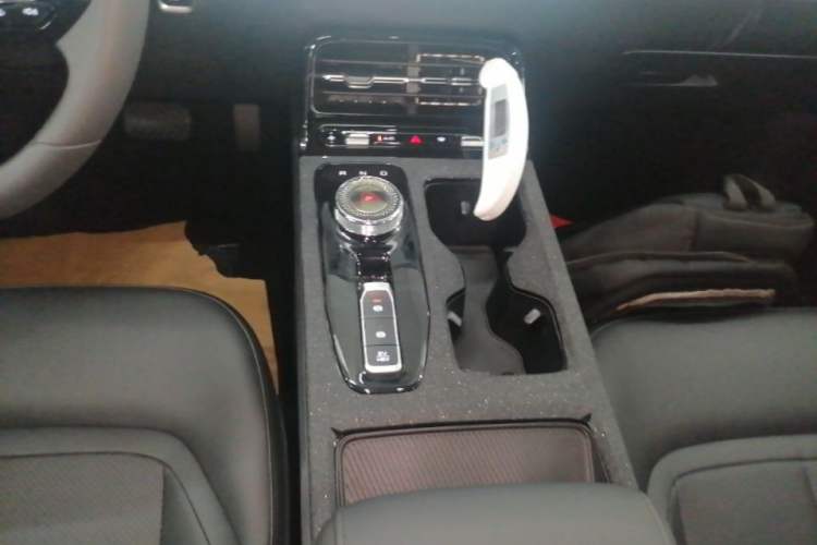 Used Wuling Xingguang 2024 Co-Creation Edition 70 Standard Model Gear Lever