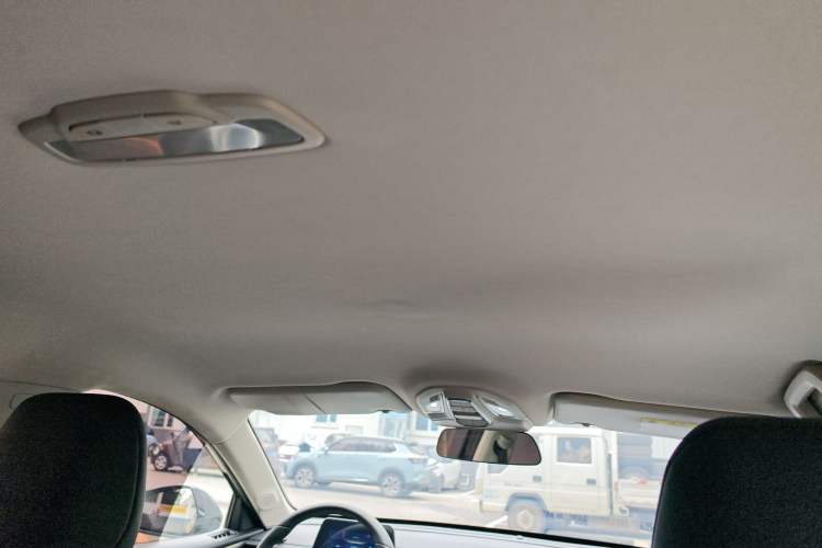 Used Wuling Xingguang 2024 Co-creation Edition 150 Standard Model Headliner
