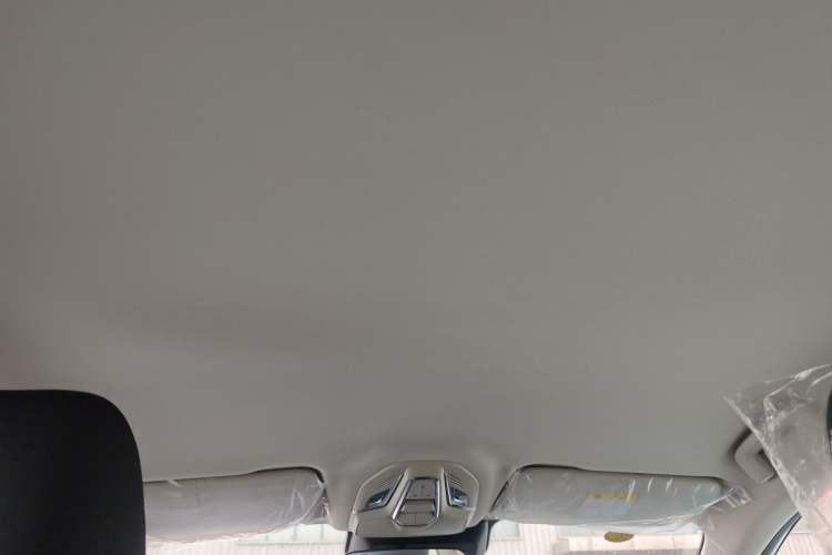 Used Wuling Xingguang 2024 Co-Creation Edition 510 Advanced Model Headliner