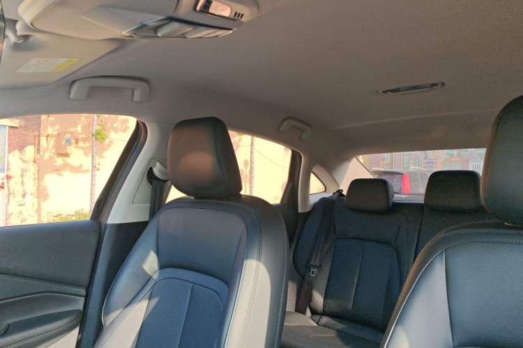 Used Wuling Xingguang 2024 Co-Creation Edition 510 Advanced Model Headliner