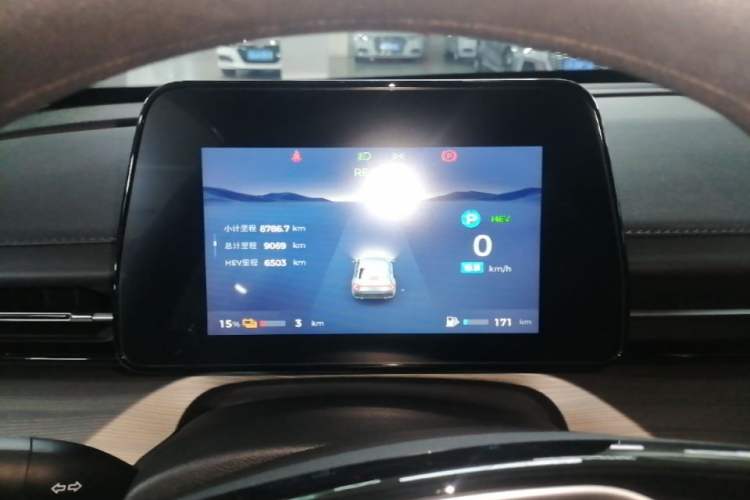 Used Wuling Xingguang 2024 Co-Creation Edition 70 Standard Model Instrument Cluster